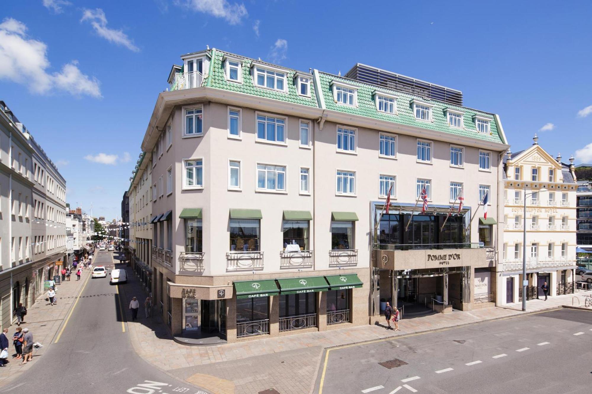Pomme D'Or Hotel Saint Helier Bagian luar foto