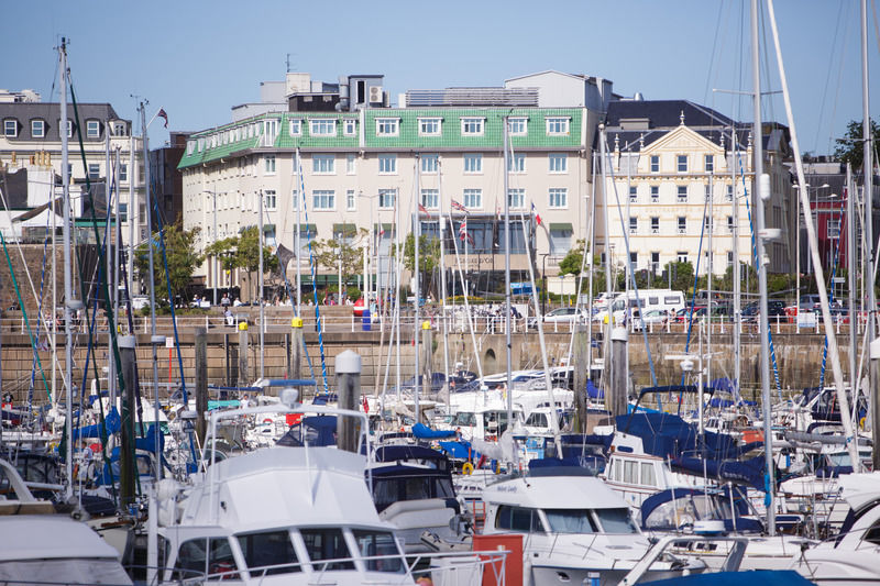 Pomme D'Or Hotel Saint Helier Bagian luar foto